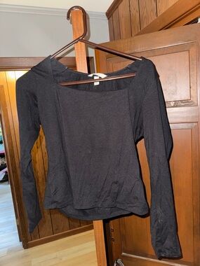 H&M Black Long Sleeve Square Neck Top